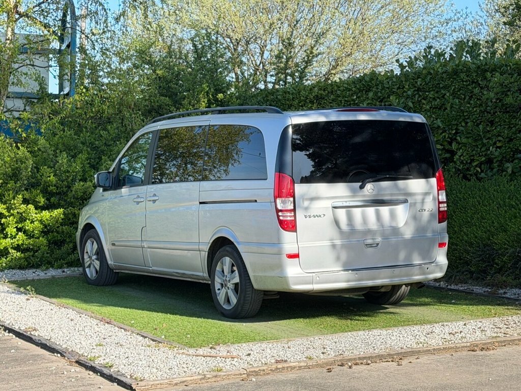 Mercedes-Benz Viano 2.2L Ambiente Silver #6