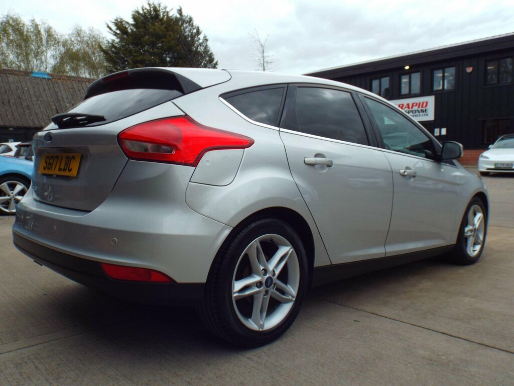 Ford Focus 1.5 Tdci Zetec Edition Euro 6 Ss Silver #4