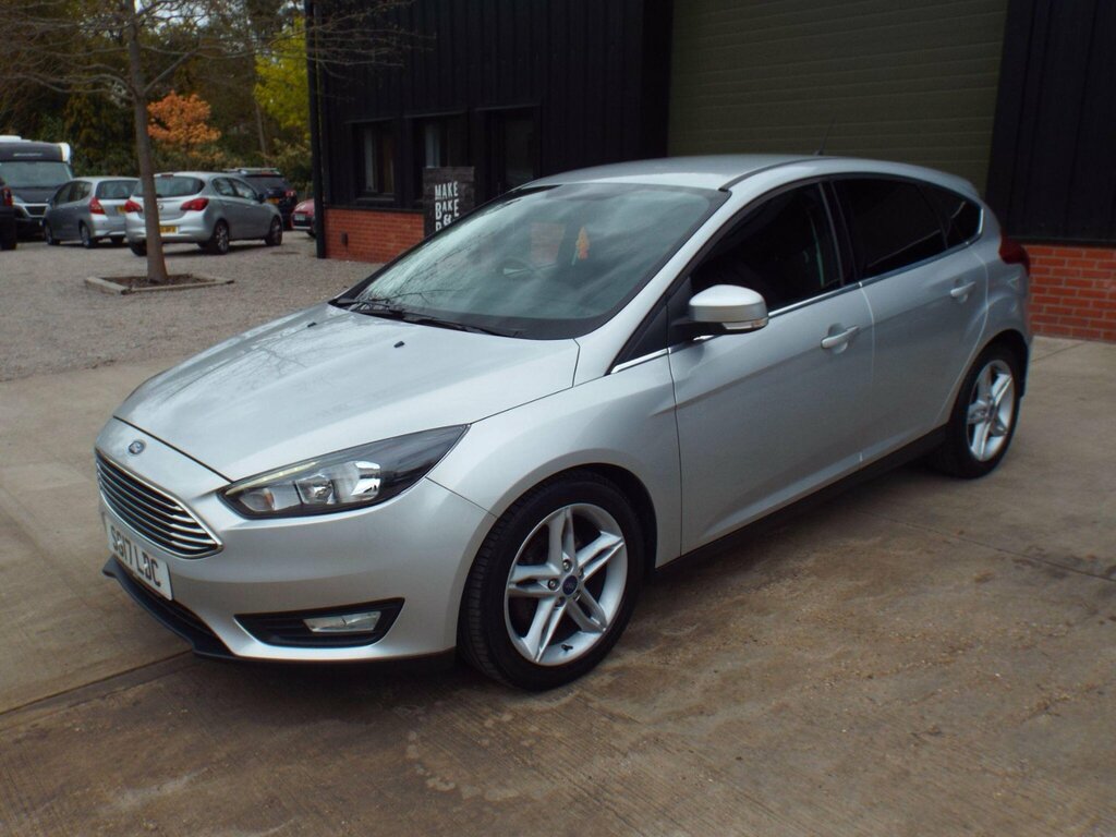 Ford Focus 1.5 Tdci Zetec Edition Euro 6 Ss Silver #2