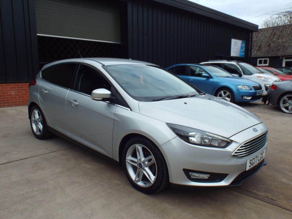 Ford Focus 1.5 Tdci Zetec Edition Euro 6 Ss Silver