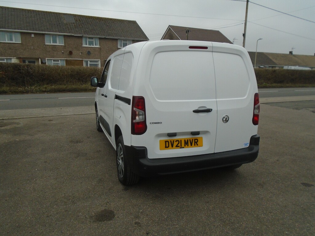 Vauxhall Combo L1h1 2300 Dynamic DV21MVR White #4
