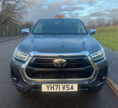 Toyota HILUX 2.8 Hi-luxury Invincible YH71VSA Grey #2