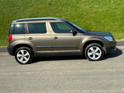 Skoda Yeti 2.0 Yeti Se AF63FNS Brown #5