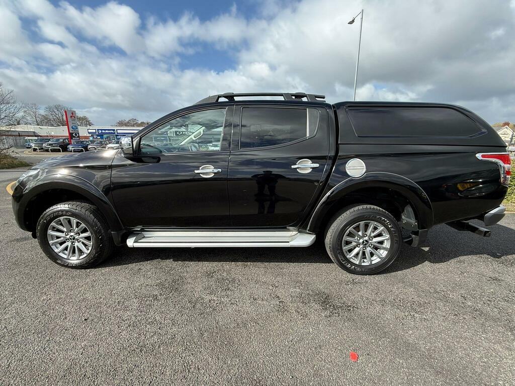 Mitsubishi L200 2.4 Di-d Dc Barbarian 4Wd Euro 6 WT19JVW Black #4