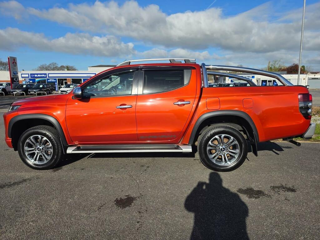 Mitsubishi L200 2.2 Di-d Dc Barbarian 4Wd Euro 6 Ss AY21UDL Orange #4