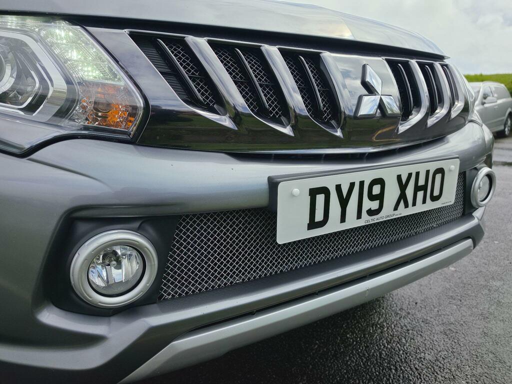 Mitsubishi L200 2.4 Di-d Dc Barbarian 4Wd Euro 6 Grey #5