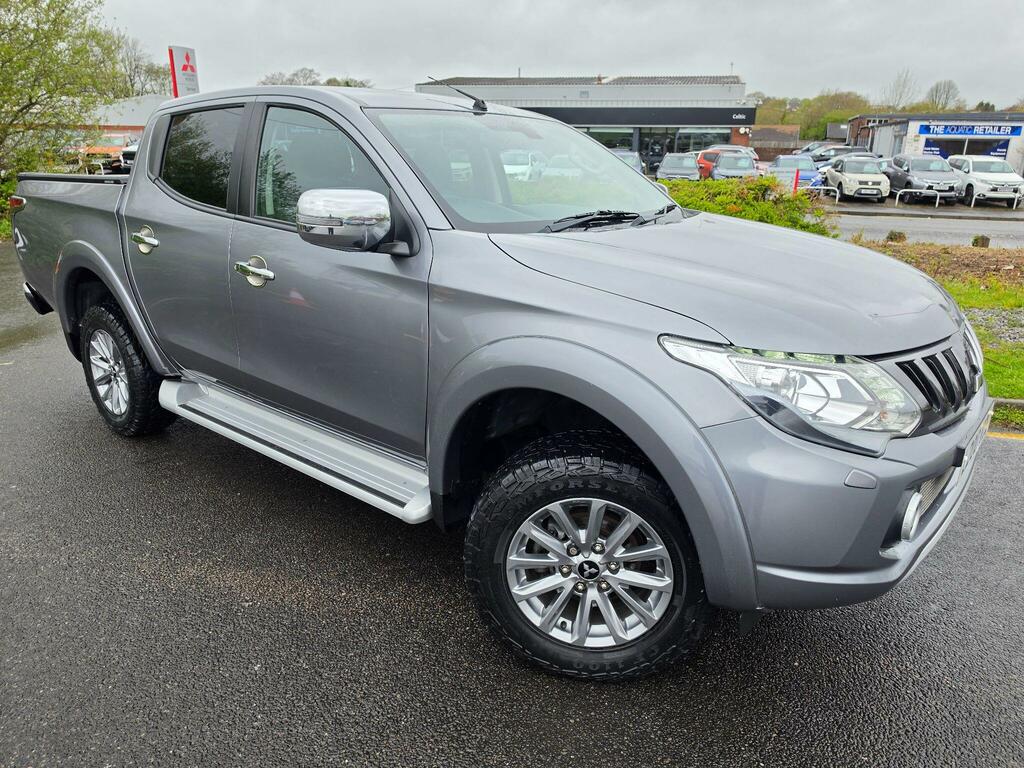 Mitsubishi L200 2.4 Di-d Dc Barbarian 4Wd Euro 6 Grey
