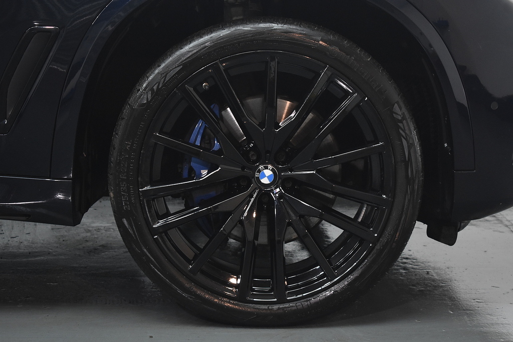 BMW X5 Suv MD71HCO Black #6