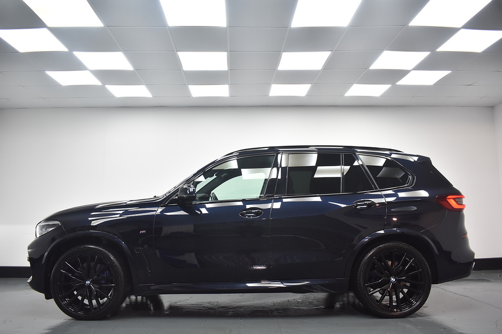 BMW X5 Suv MD71HCO Black #2
