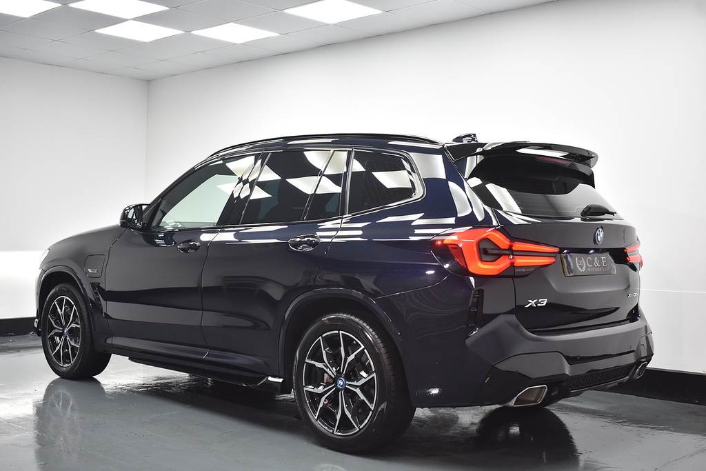 BMW X3 Suv NL72VLY Black #4