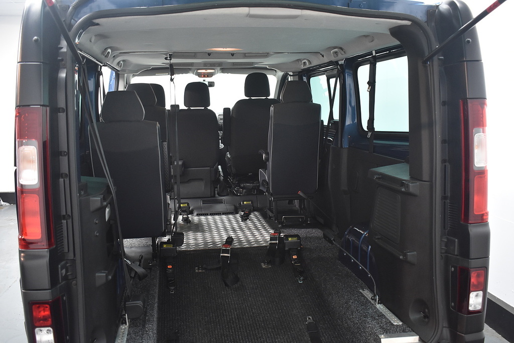 Renault Trafic Mpv NK20BFF Blue #5