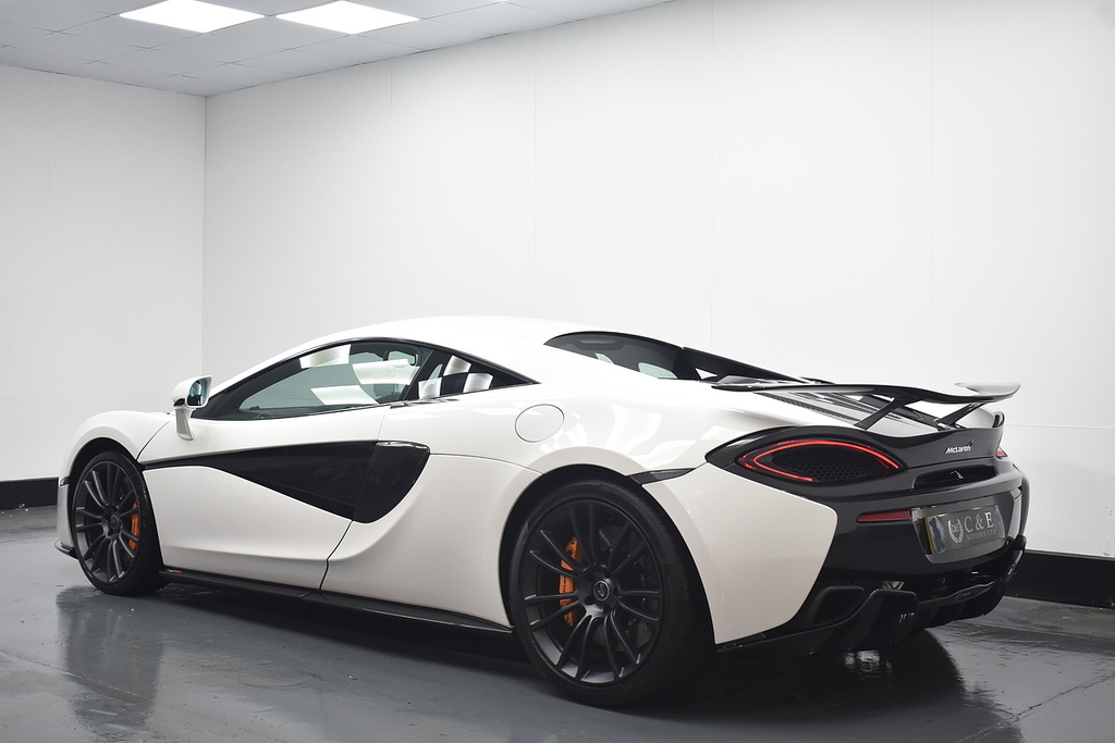 McLaren 570S Coupe E11WJG White #4