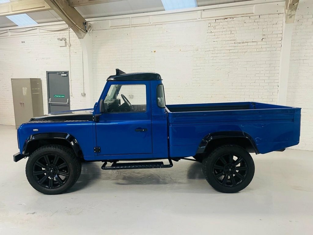 Land Rover Defender 110 Diesel R181NDS Blue #3