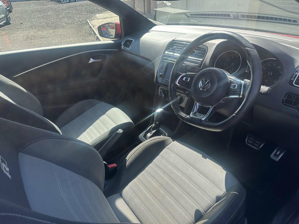 Volkswagen Polo 1L R-line Red #5