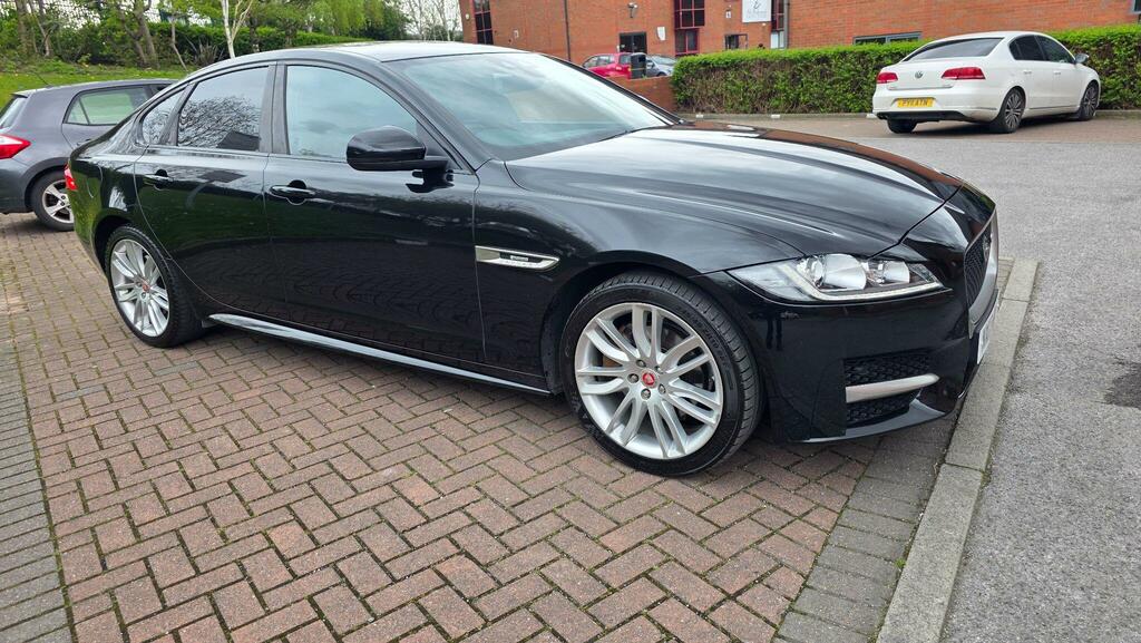 Jaguar XF 2.0D R-sport Euro 6 Ss NX17PPY Black #4
