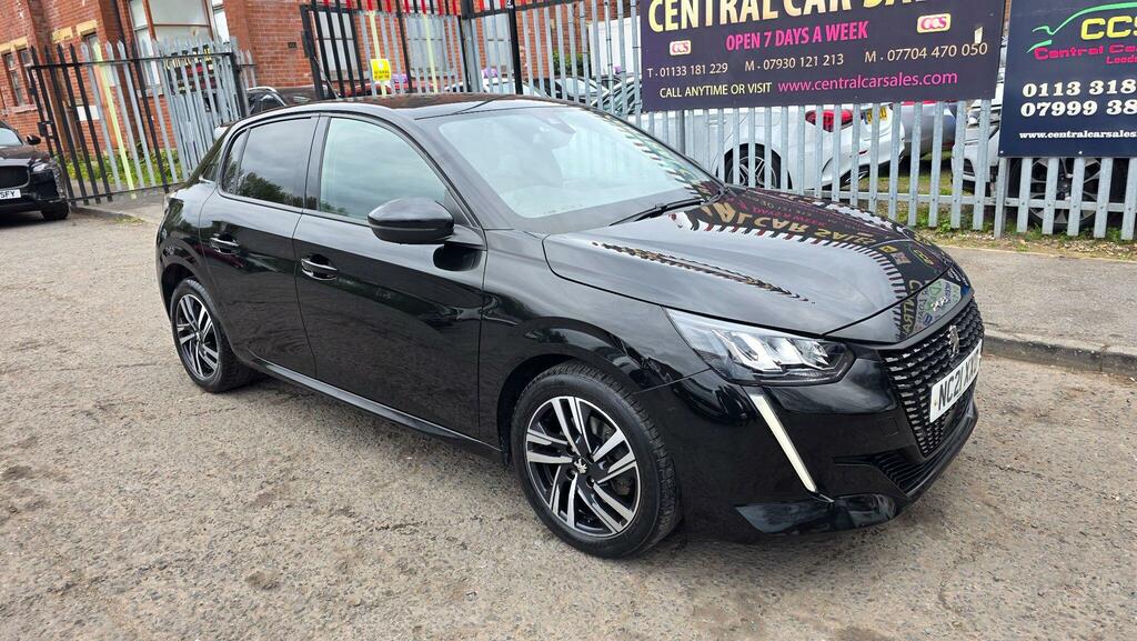 Peugeot 208 1.2 Puretech Allure Premium Eat Euro 6 Ss NC21XXO Black #4