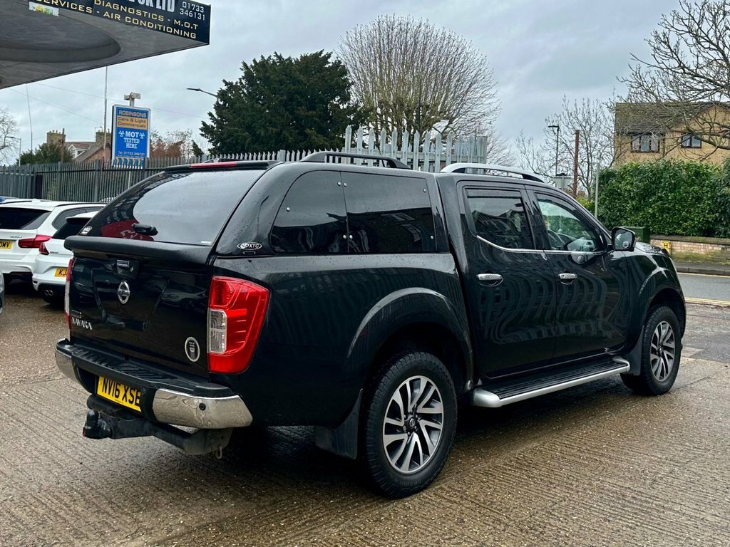 Nissan Navara 2.3 Dci Tekna Pickup Double Cab NV16XSE Black #6