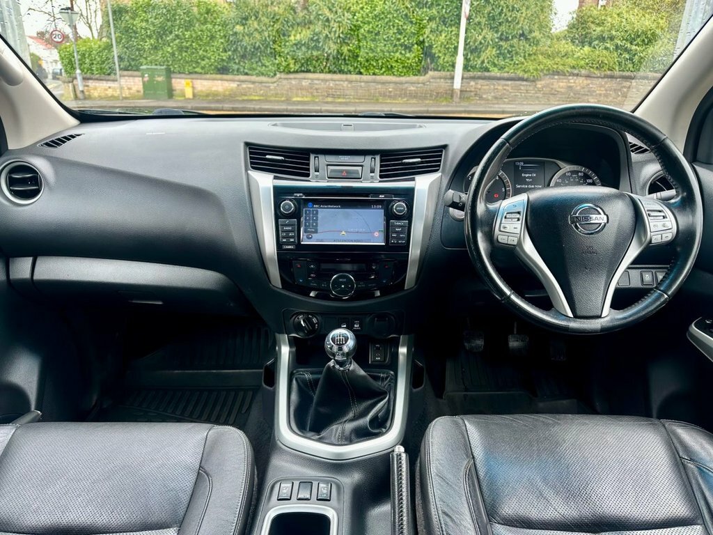 Nissan Navara 2.3 Dci Tekna Pickup Double Cab NV16XSE Black #2