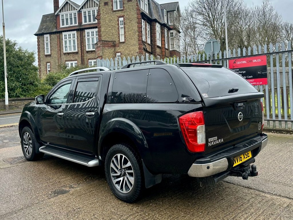 Nissan Navara 2.3 Dci Tekna Pickup Double Cab NV16XSE Black #5