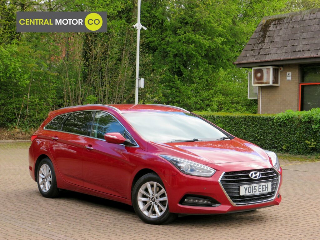 Hyundai I40 1.7 Crdi Blue Drive Se Nav Business Tourer Die Red
