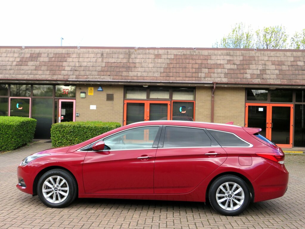 Hyundai I40 1.7 Crdi Blue Drive Se Nav Business Tourer Die Red #6