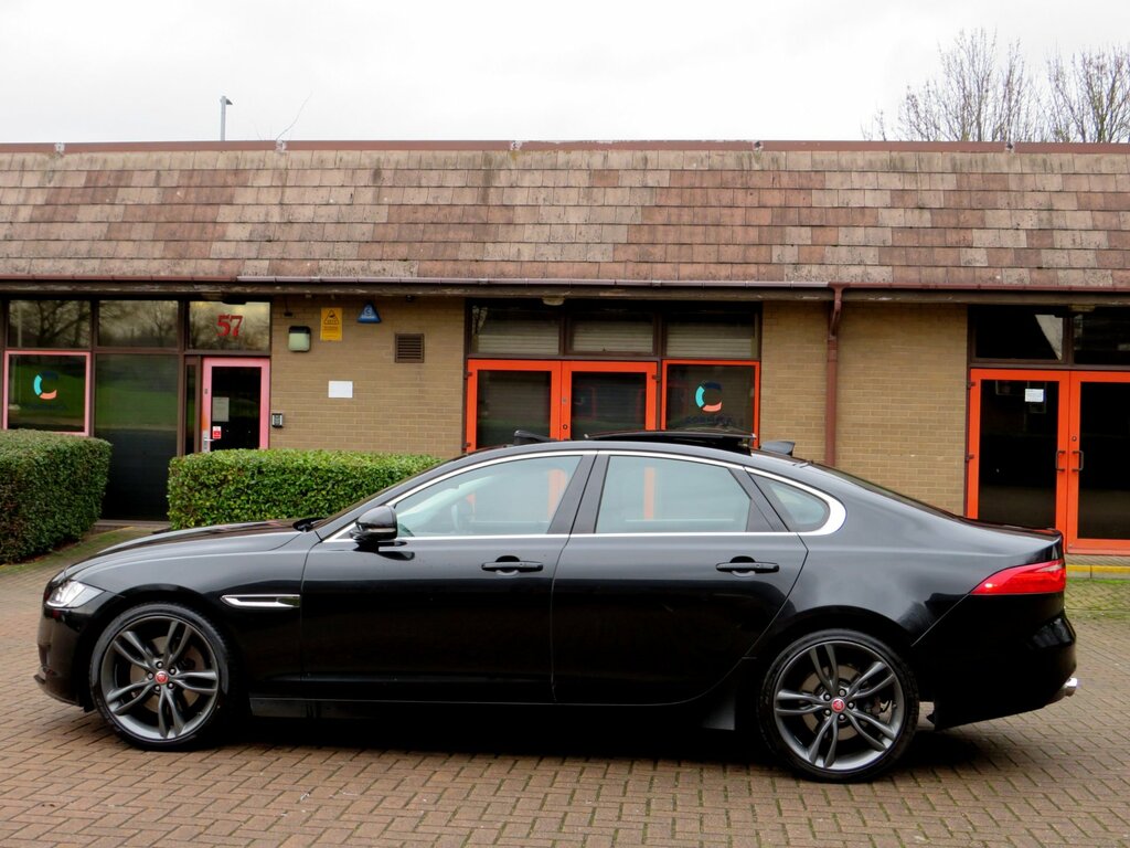 Jaguar XF 3.0D V6 Portfolio Saloon Euro 6 S Black #6
