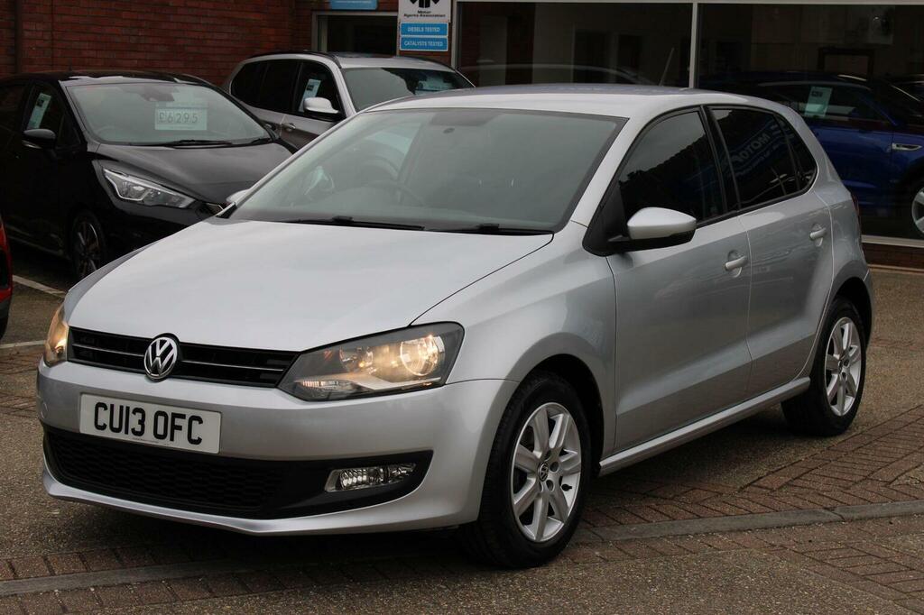 Volkswagen Polo Hatchback 1.4 Match Dsg Euro 5 201313 CU13OFC Silver #4