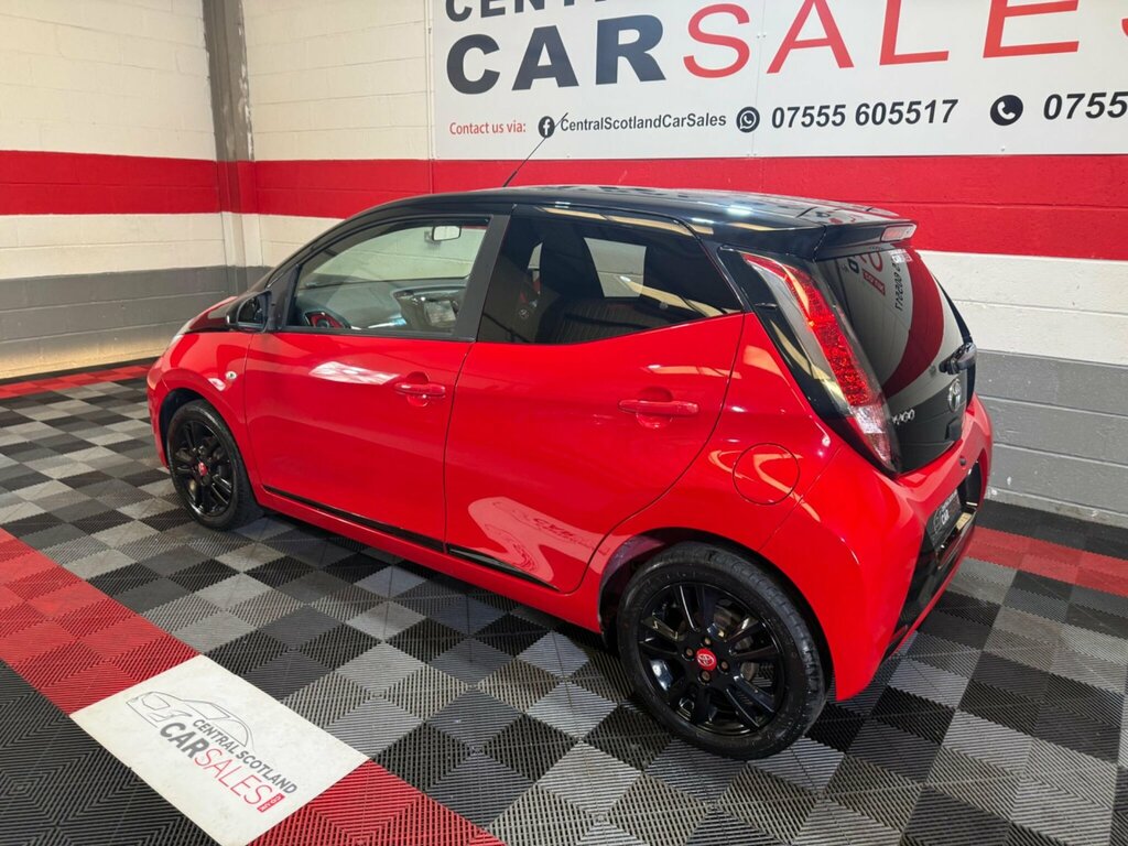Toyota Aygo 1.0 Vvt-i X-cite 4 Red Bi-tone Euro 6 SK18YRL Red #3
