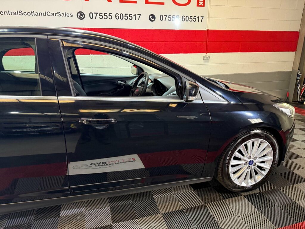 Ford Focus 1.5 Tdci Titanium X Euro 6 Ss SG67FLM Black #4