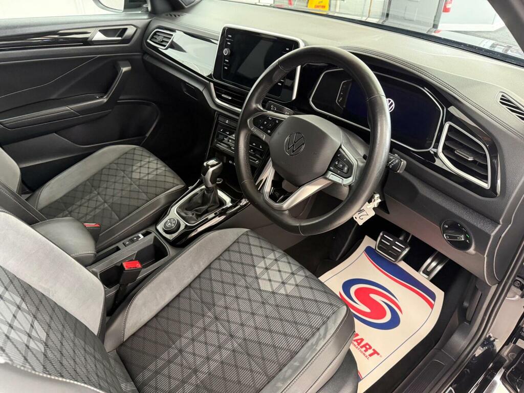 Volkswagen T-Roc 2.0 Tsi R-line Dsg 4Motion Euro 6 Ss GD24CYJ Black #4