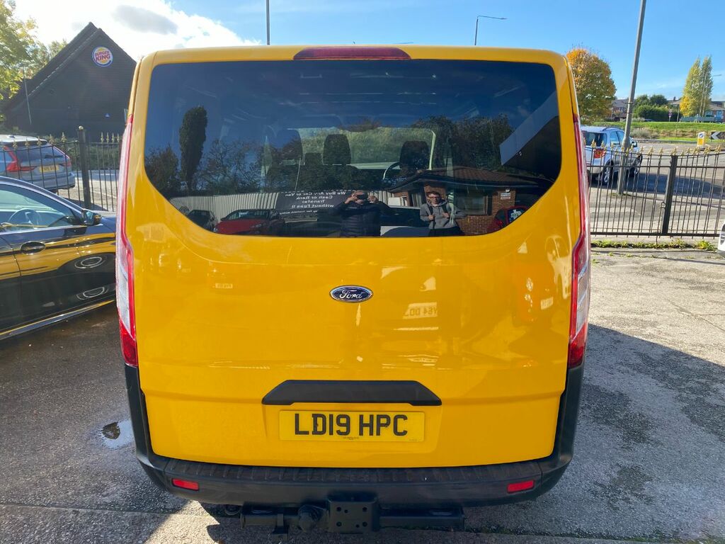 Ford Transit Custom 2.0 Tdci 130Ps Low Roof Van LD19HPC Yellow #3
