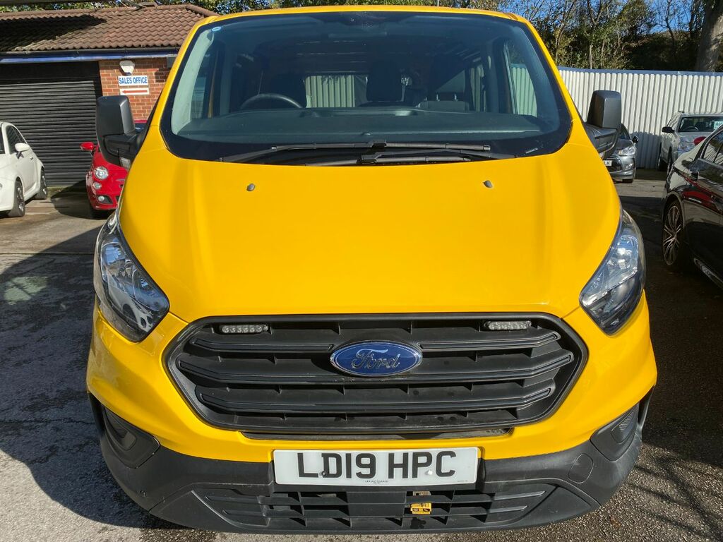 Ford Transit Custom 2.0 Tdci 130Ps Low Roof Van LD19HPC Yellow #2