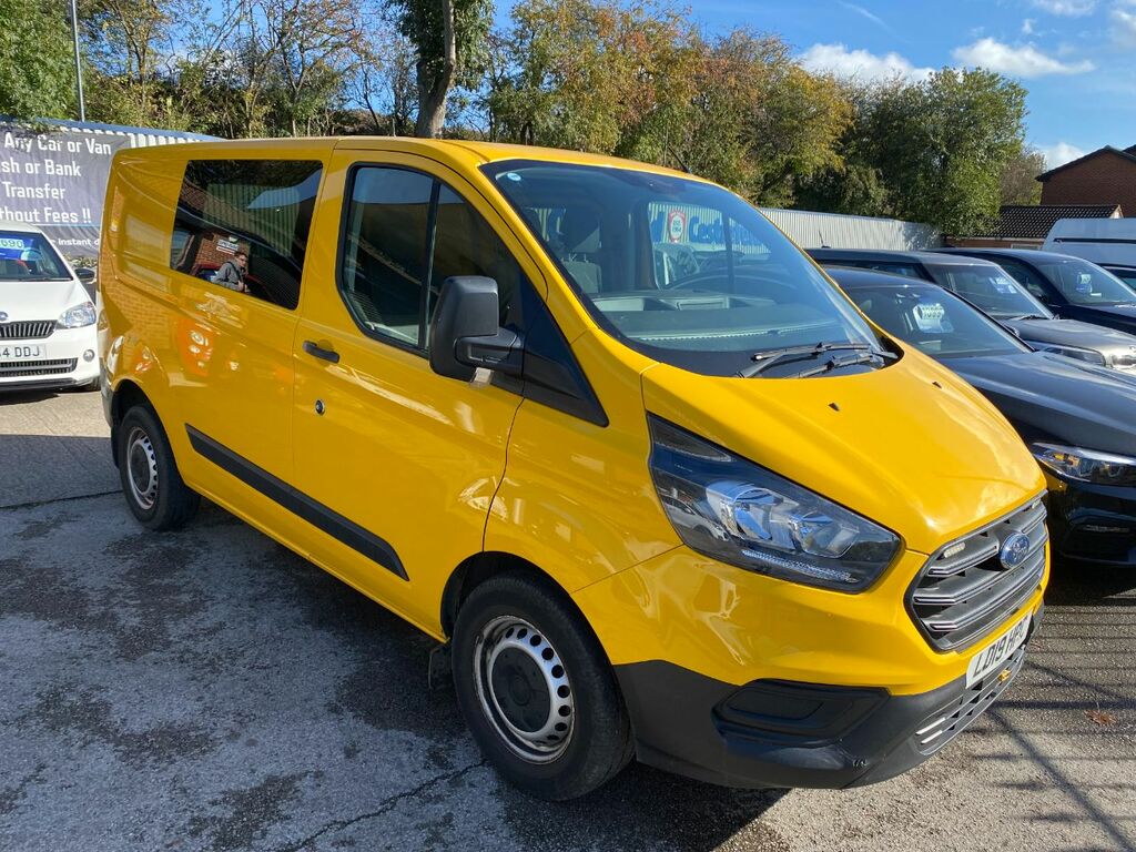 Ford Transit Custom 2.0 Tdci 130Ps Low Roof Van LD19HPC Yellow