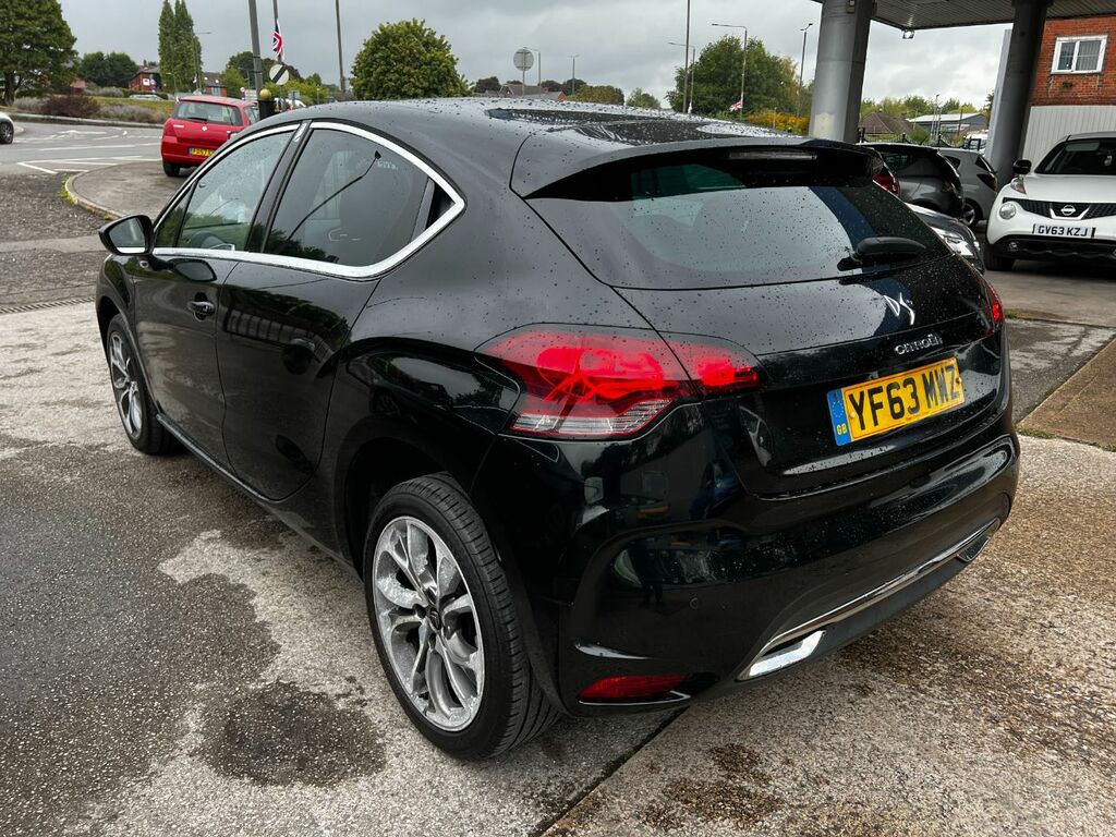 Citroen DS4 1.6 E-hdi 115 Dstyle Black #5
