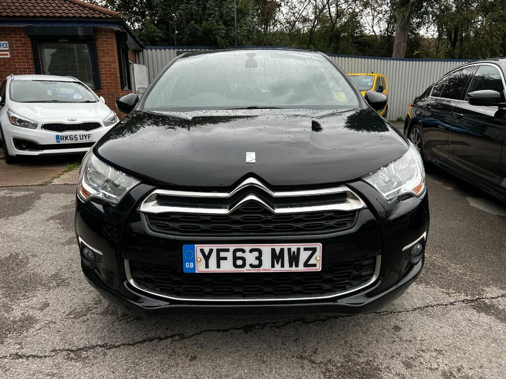 Citroen DS4 1.6 E-hdi 115 Dstyle Black #3