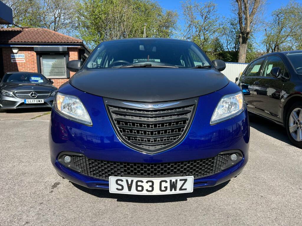 Chrysler Ypsilon 1.2 S-series Blue #3