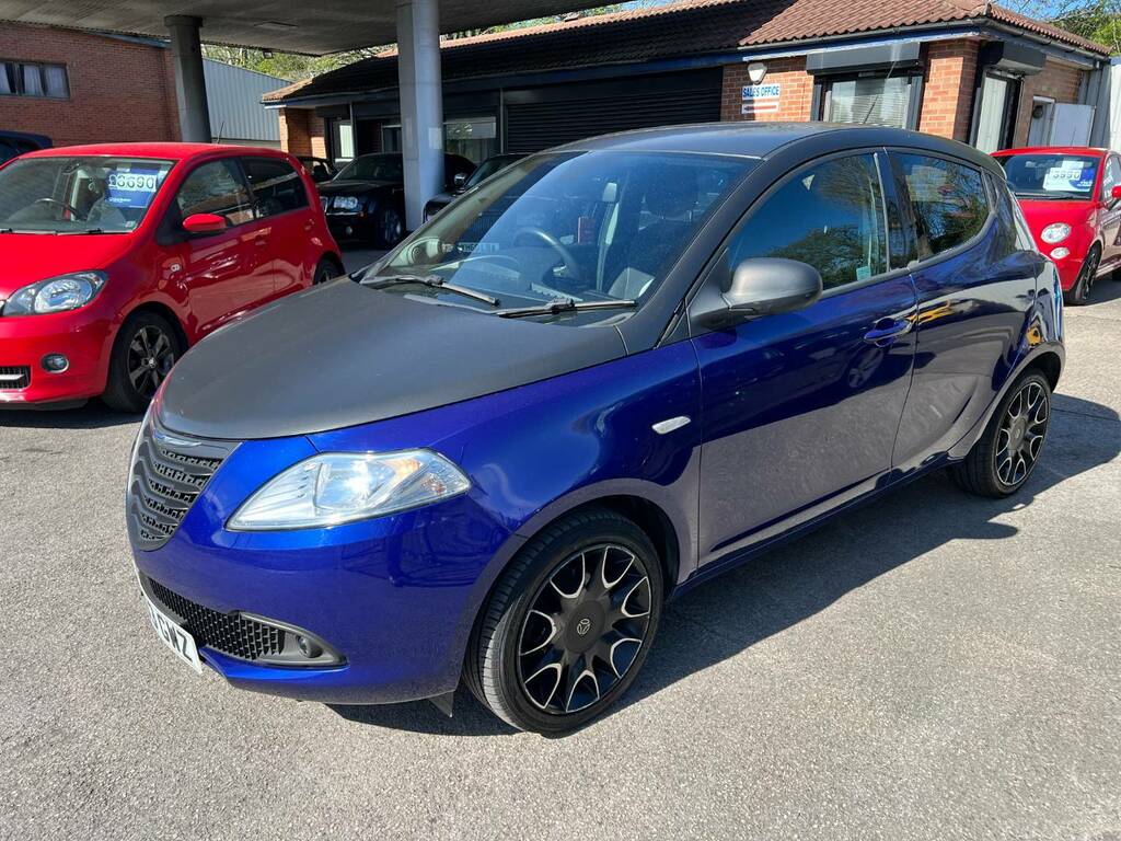 Chrysler Ypsilon 1.2 S-series Blue #2