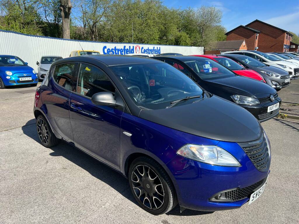Chrysler Ypsilon 1.2 S-series Blue