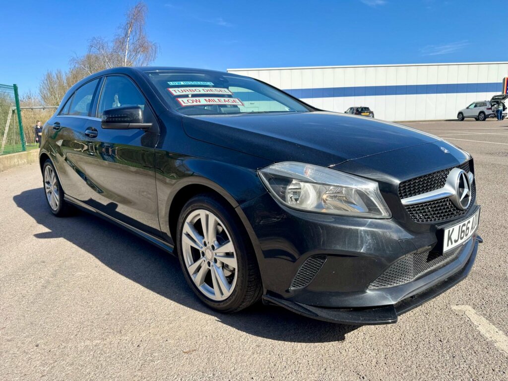 Mercedes-Benz A Class 1.5 A180d Sport Euro 6 Ss KJ66ADU Black #5