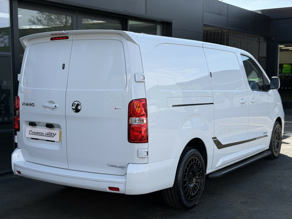 Vauxhall Vivaro 2.0 Turbo D Prime DS24AGV White #4