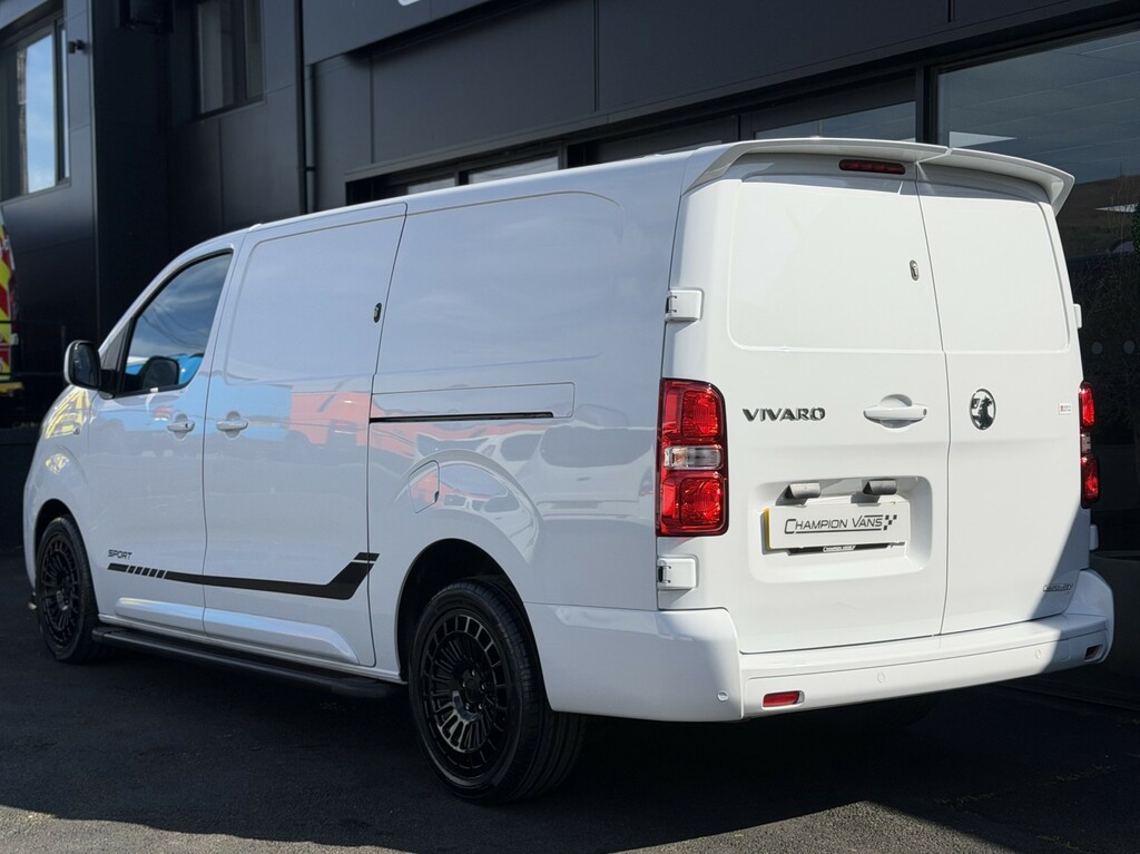 Vauxhall Vivaro 2.0 Turbo D Prime DS24AGV White #2
