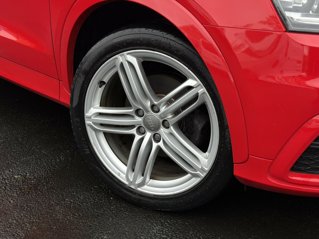 Audi Q3 2.0 Tdi S Line Plus SW64NCZ Red #6