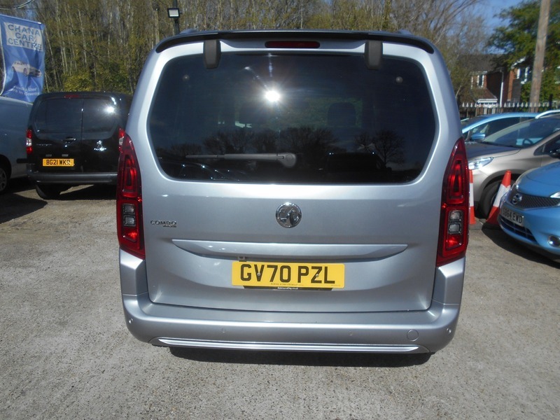 Vauxhall Combo 2020 1.2 Turbo Elite Grey #4