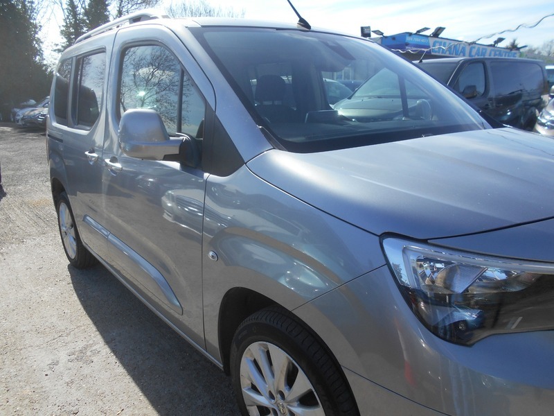 Vauxhall Combo 2020 1.2 Turbo Elite Grey #6