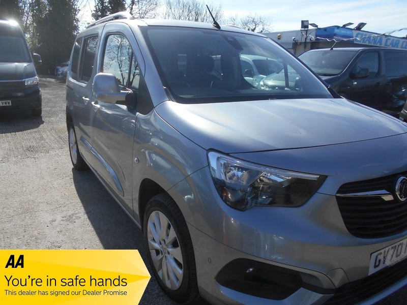 Vauxhall Combo 2020 1.2 Turbo Elite Grey #2