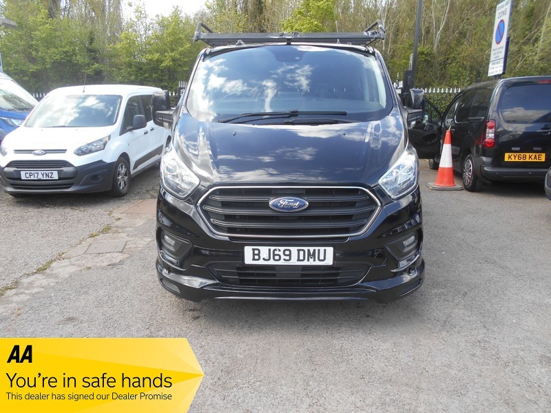 Ford Transit Custom 2019 320 Limited Dciv Black