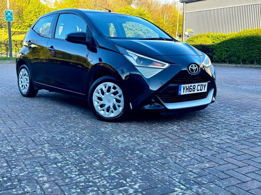Toyota Aygo 2018 Toyota Aygo 1.0 Vvt-i X-play Manua YH68CDY Black #5