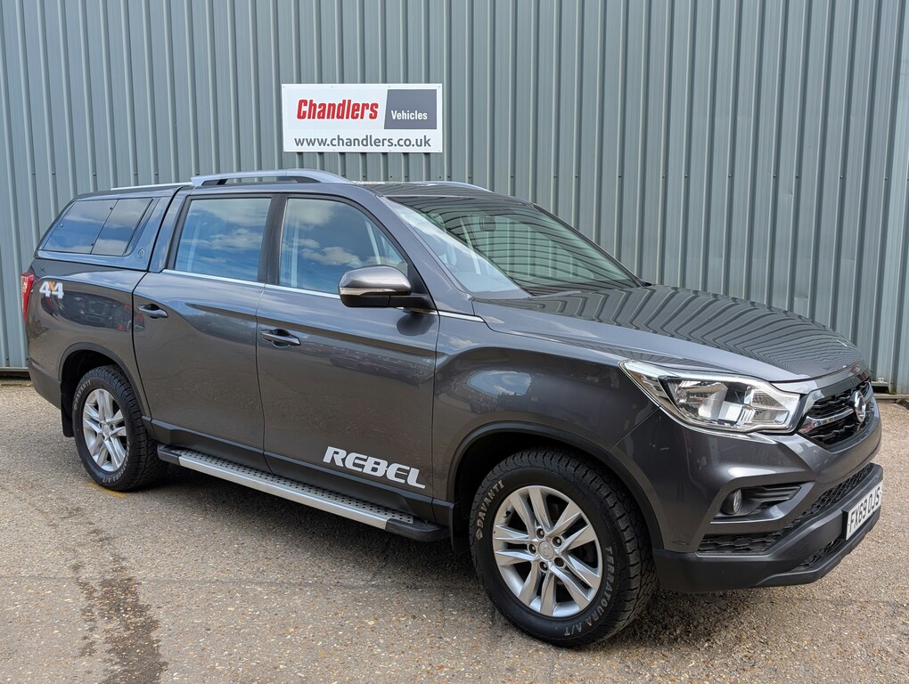 SsangYong Musso 2.2D Rebel Pickup Double Cab 4Wd Grey