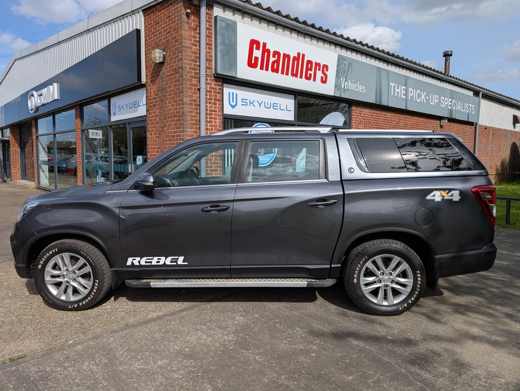 SsangYong Musso 2.2D Rebel Pickup Double Cab 4Wd Grey #4