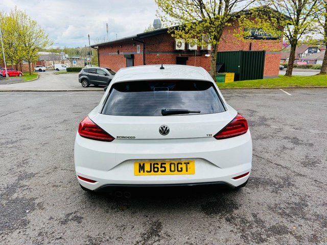 Volkswagen Scirocco 2015 1.4 Tsi Bluemotion Tech Hatchback White #4